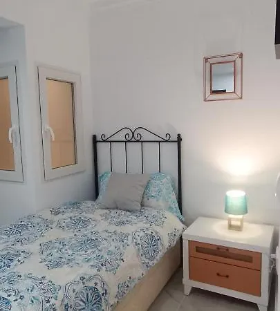 Appartement Beachfront With Sea View & Balcony Pmt16 *